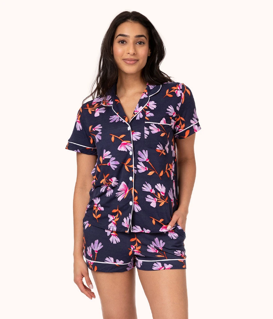 The All-Day Lounge Short - Print: Navy Daisy 4 The All-Day Lounge Short - Print: Navy Daisy - Image 2