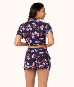 The All-Day Lounge Short - Print: Navy Daisy 9 The All-Day Lounge Short - Print: Navy Daisy -LuxeIntimates Store 3 on model back all day lounge short navy daisy