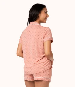 The All-Day Short Sleeve Shirt - Print: Pepper Dot/Shell Pink -LuxeIntimates Store 3 on model back all day short sleeve shirt dot print