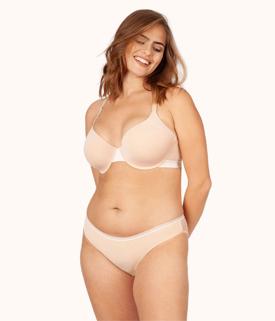 The T-Shirt Bra Trio: Toasted Almond/Jet Black/Smoke 5 The T-Shirt Bra Trio: Toasted Almond/Jet Black/Smoke - Image 3