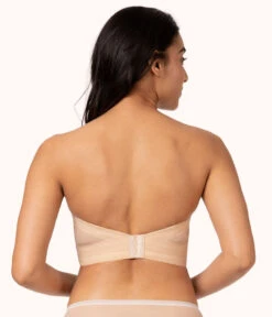 The Low Back Strapless: Toasted Almond -LuxeIntimates Store 4 on model back low back strapless toasted almond aa4bf87c d7c4 4092 b11c 29c7693e6c9e