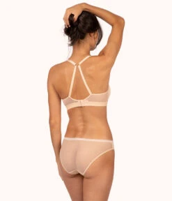 The Spacer T-Shirt Bra Bundle: Toasted Almond/Jet Black 9 The Spacer T-Shirt Bra Bundle: Toasted Almond/Jet Black -LuxeIntimates Store 4 on model back spacer tshirt bra bundle multi