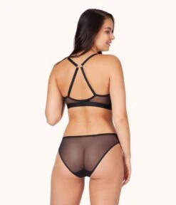 The No-Wire Nursing Bra: Jet Black -LuxeIntimates Store 4 on model back1 no wire maternity jet black 5bdecae4 8b69 4c1c a45b 42bbb7017fe5