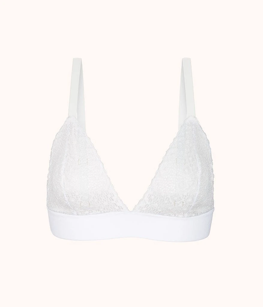 The Crochet Lace Bralette: White 6 The Crochet Lace Bralette: White - Image 4