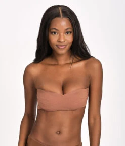 The Smooth Stickies & Body Tape Bundle: Warm Oak 15 The Smooth Stickies & Body Tape Bundle: Warm Oak -LuxeIntimates Store 6 on model front5 the body tape warm oak f7a35975 fd22 4cbf a605 4862ad794407