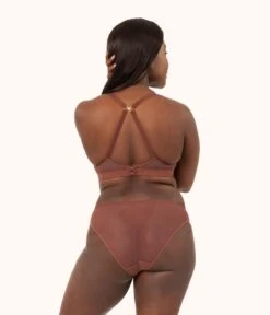 The No-Wire Push-Up: Umber -LuxeIntimates Store on model back1 no wire push up umber 5e26c365 d505 42cc b574 6a83b1f20ead
