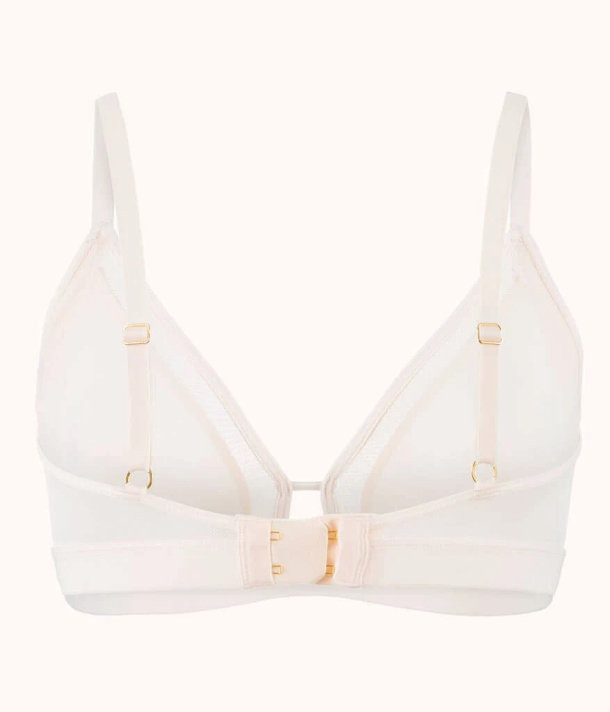 The Busty Bralette: Soft Pink 9 The Busty Bralette: Soft Pink - Image 7